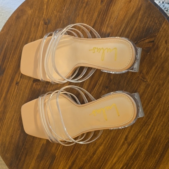 LULU'S Womens Clear Strappy Nude HEELS slip on Neutral Minimalist Sz.8.5 - Picture 6 of 11